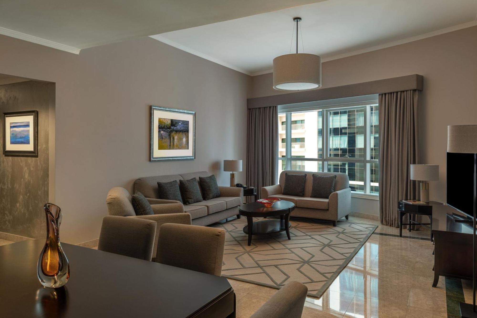 Hotel Marriott Harbour And 4*