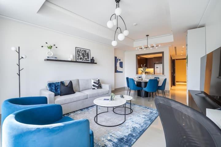 Apartment Vogue Downtown - Opera Grand - Burj Khalifa & Fountain Views Dubai