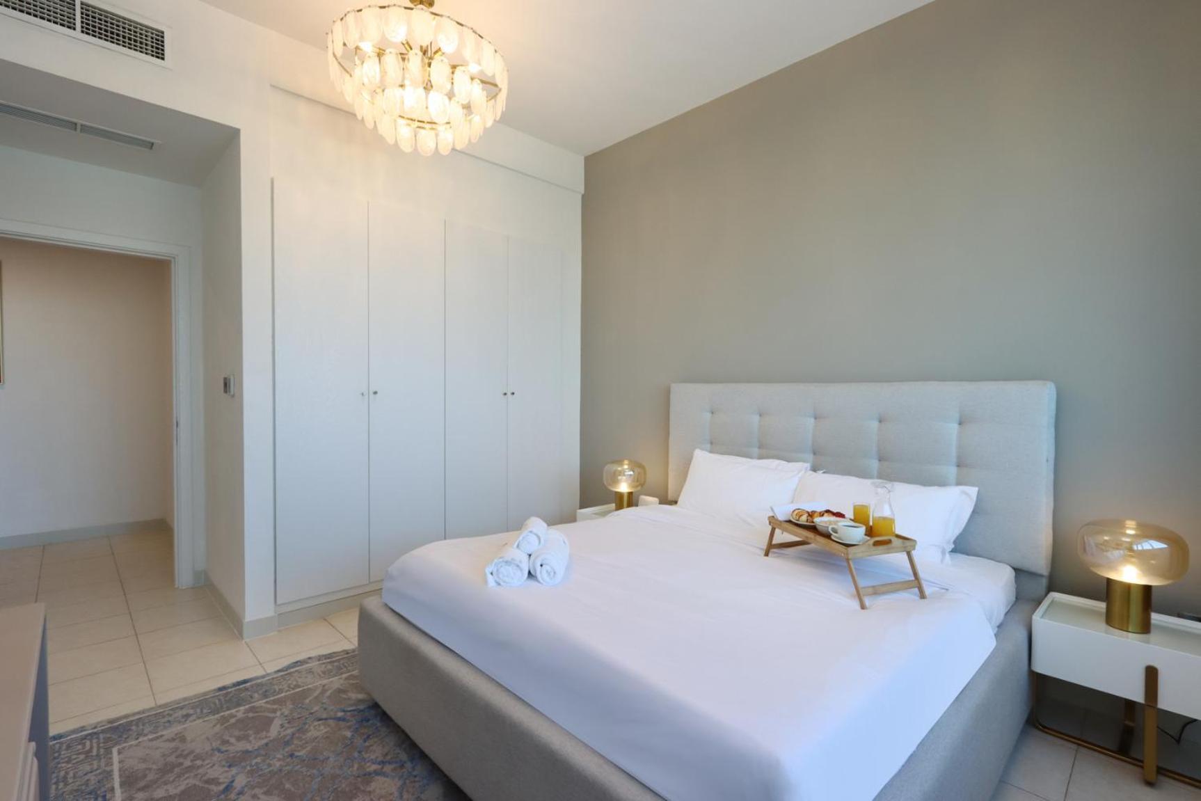 Duplex Penthouse With Maid's - Marina - Livbnb Apartment Dubai