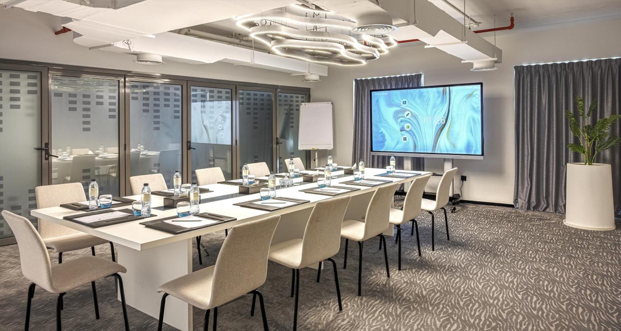 Millennium Atria Business Bay Aparthotel
