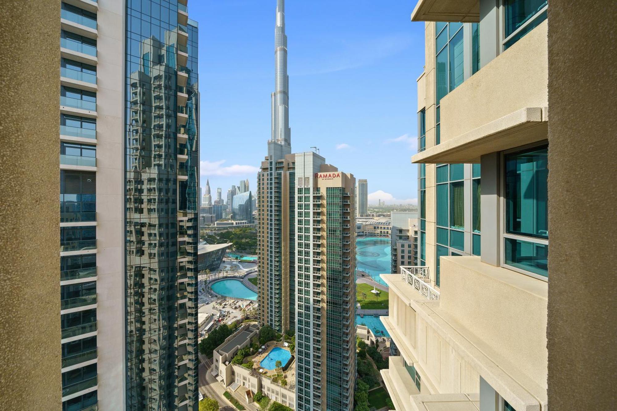 New! Luxury 3bedroom With Spectacular Burj Views Downtown Apartamento Dubai