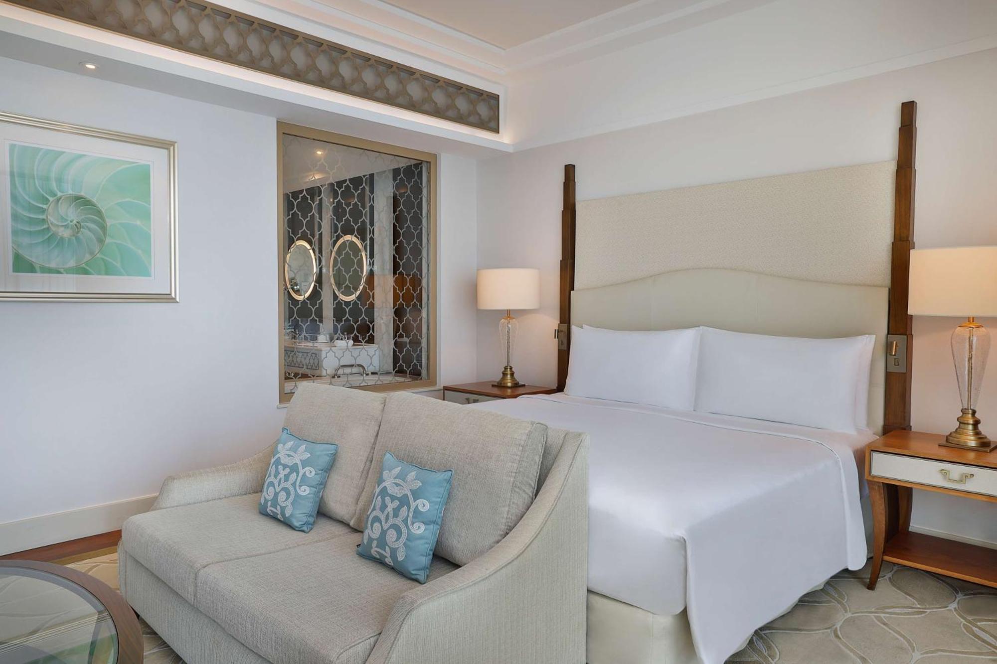 Waldorf Astoria Palm Jumeirah Resort 5*