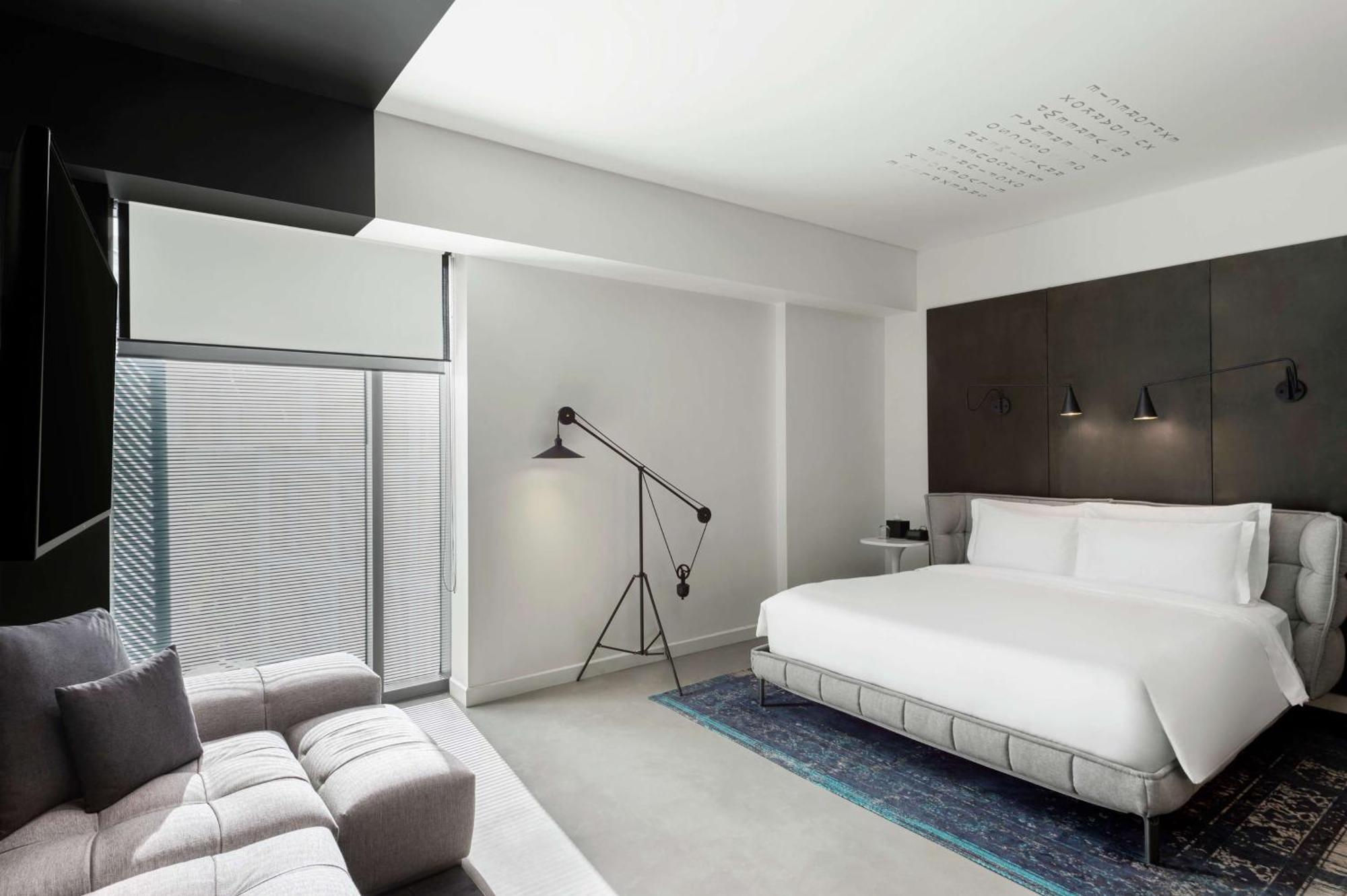 Hotel Canopy By Hilton Al Seef