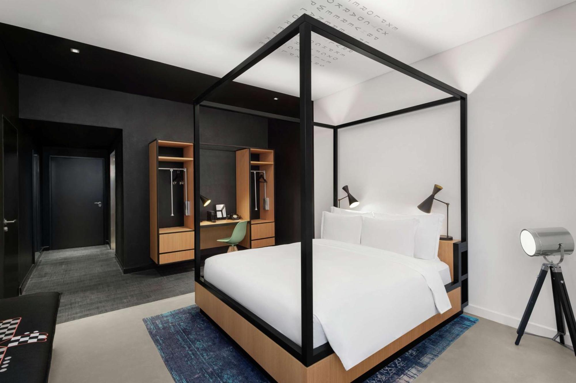 Canopy By Hilton Al Seef 4* Dubai