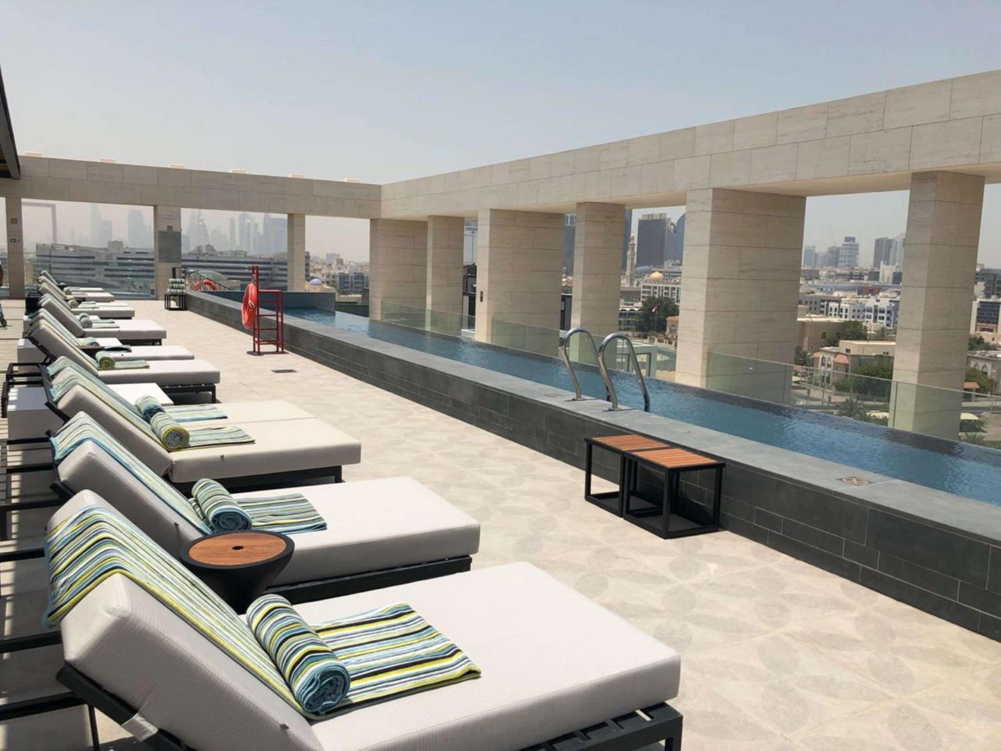 Hotel Canopy By Hilton Al Seef 4*