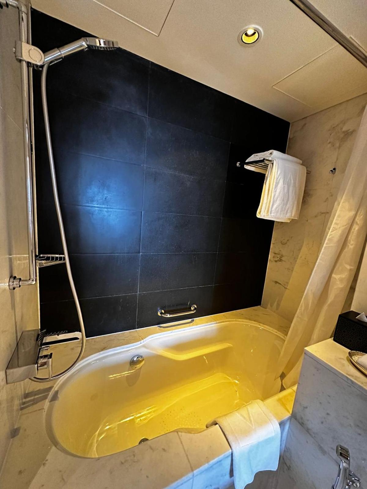Apartamento Mall Fashion Avenue Burj Khalifa View Residence- Formerly Address Mall Dubai