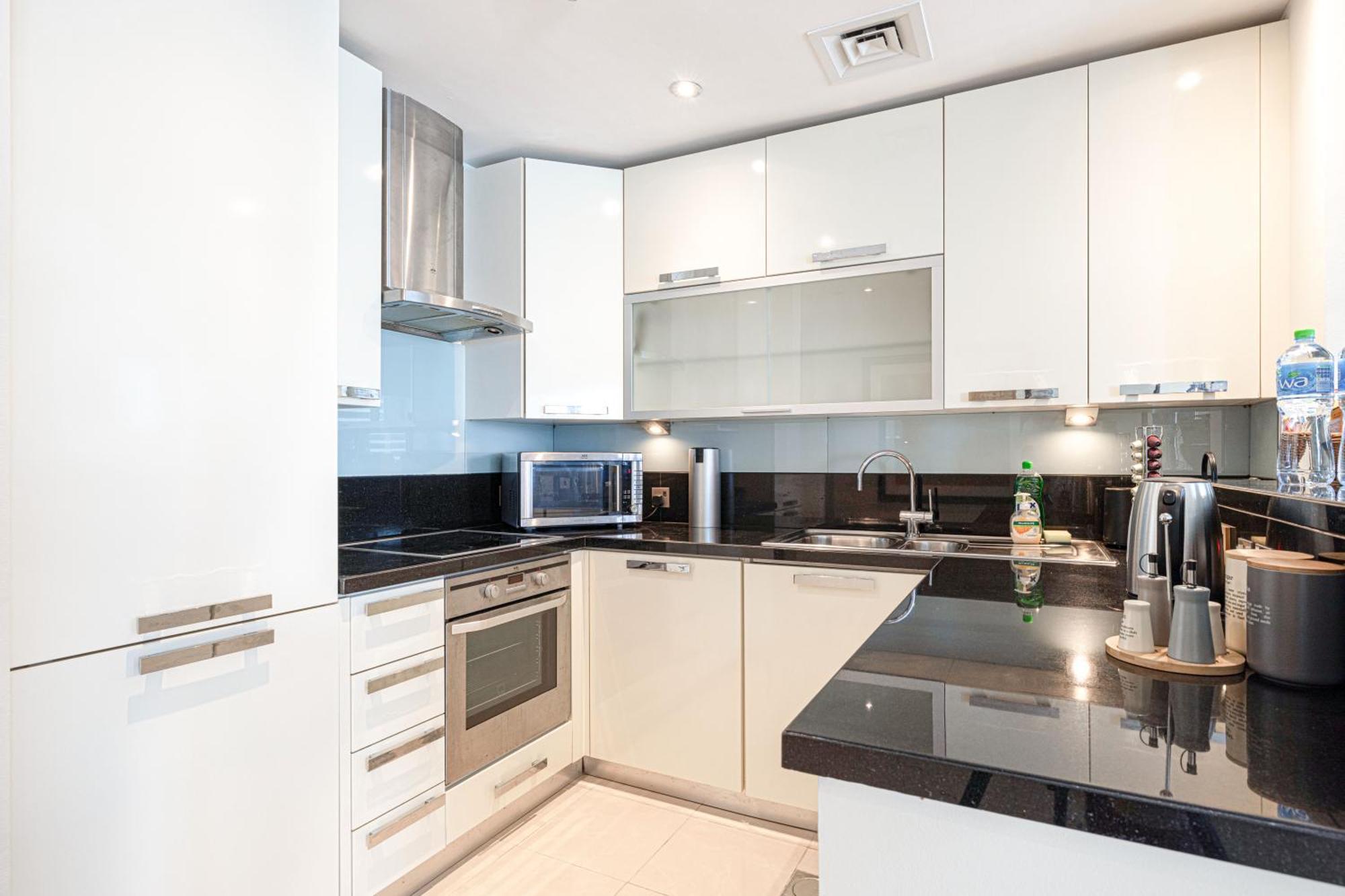 Songs Of The By Lagom - Bonnington Jumeirah Towers, Apartment Dubai