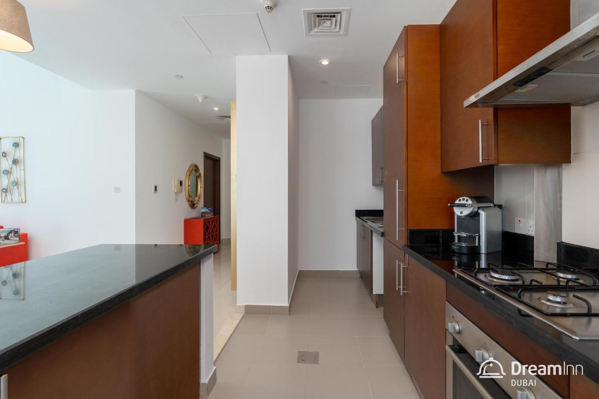 Dream Apartments- West Wharf Tower Canal View Apartamento Dubai