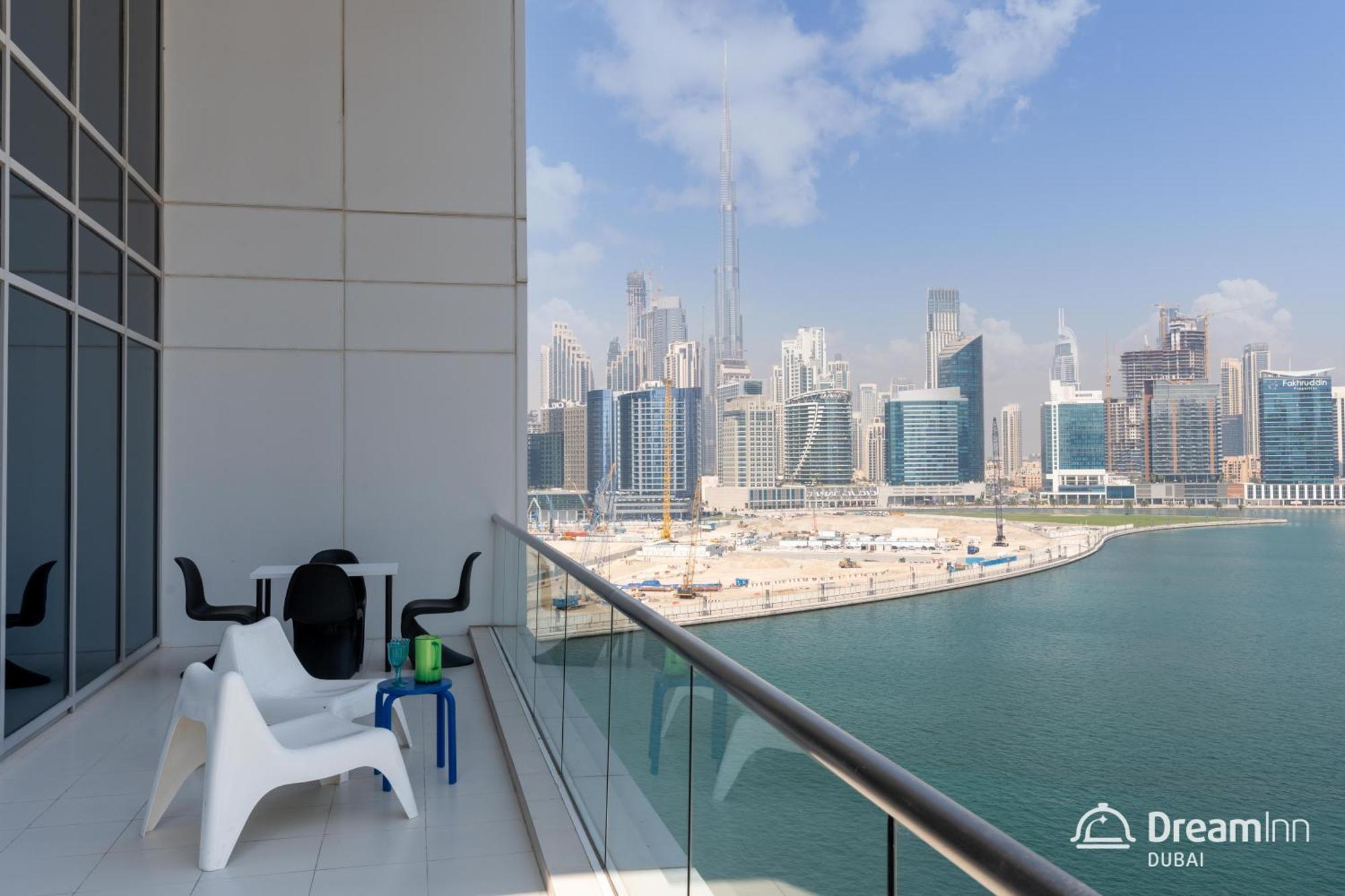 Dream Apartments- West Wharf Tower Canal View Apartamento Dubai