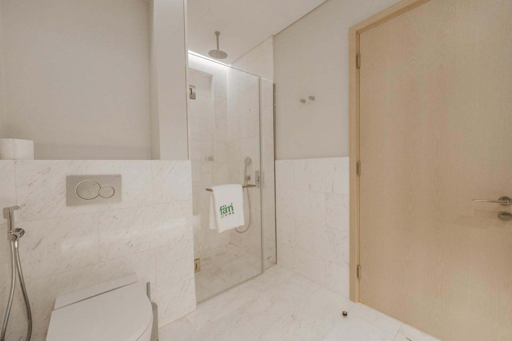 Fam Living - Palm Tower - Palm Jumeirah - Panoramic Daire Dubai