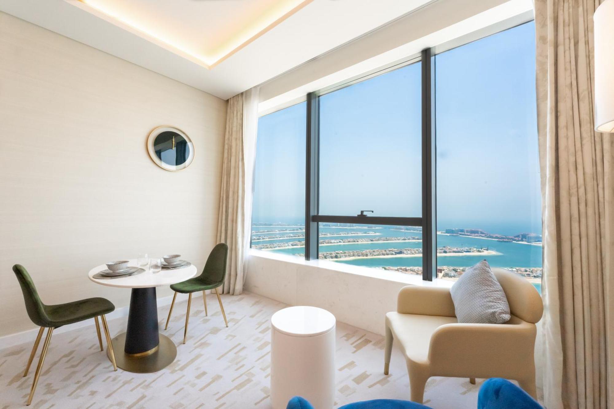 Daire Fam Living - Palm Tower - Palm Jumeirah - Panoramic *