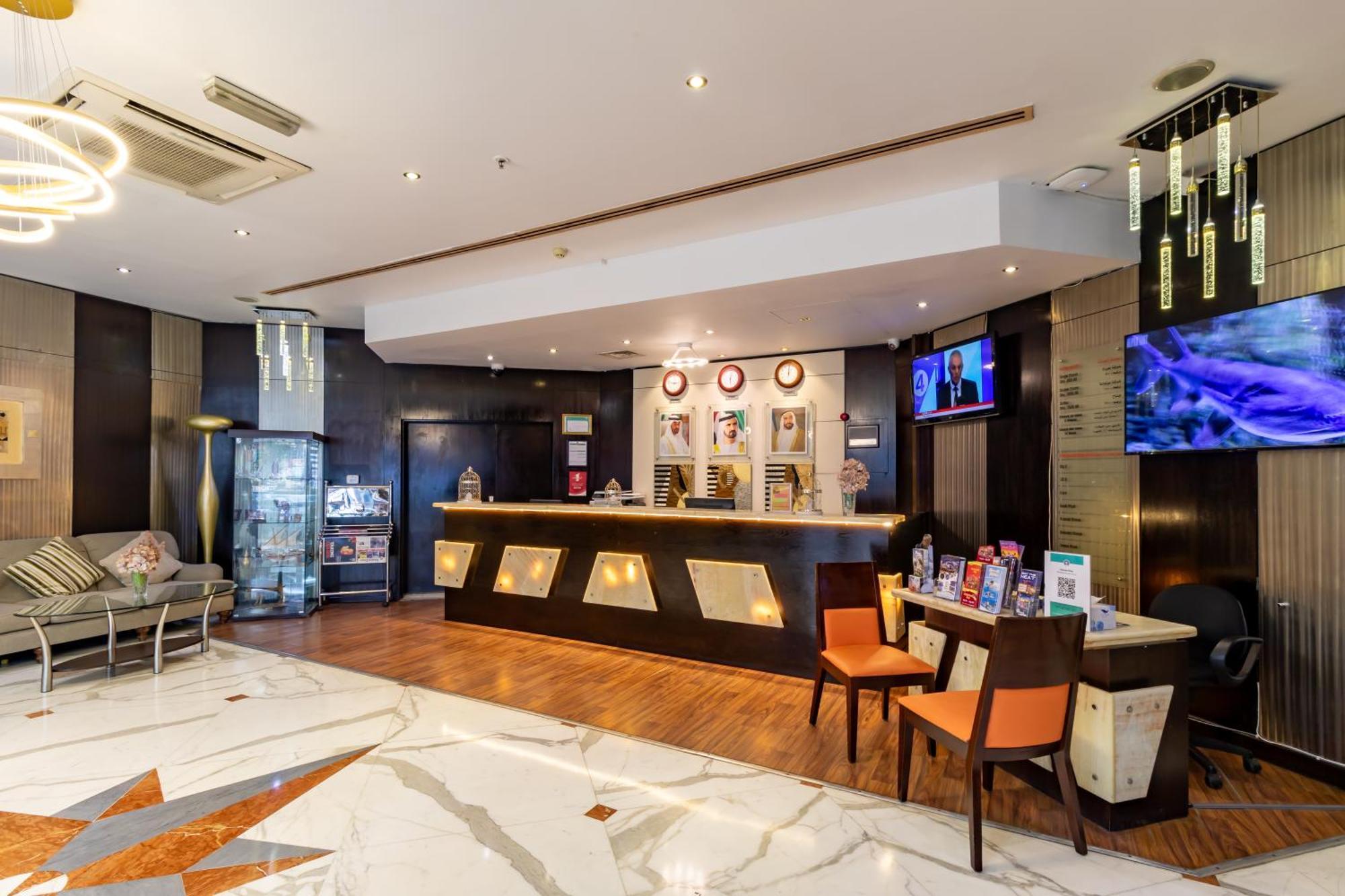 Palace Hotel 3*