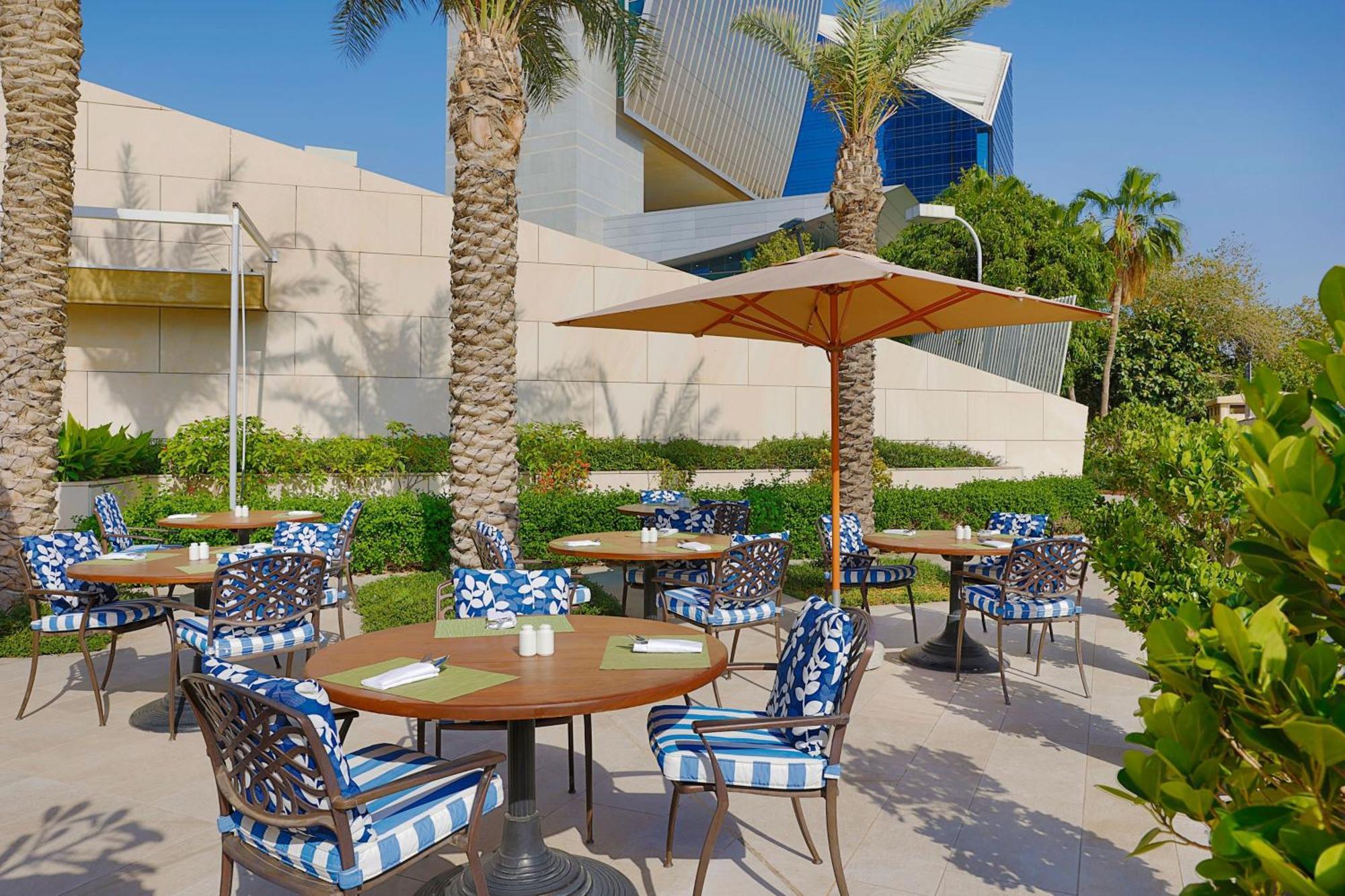 Hotel Sheraton Creek & Towers Dubai