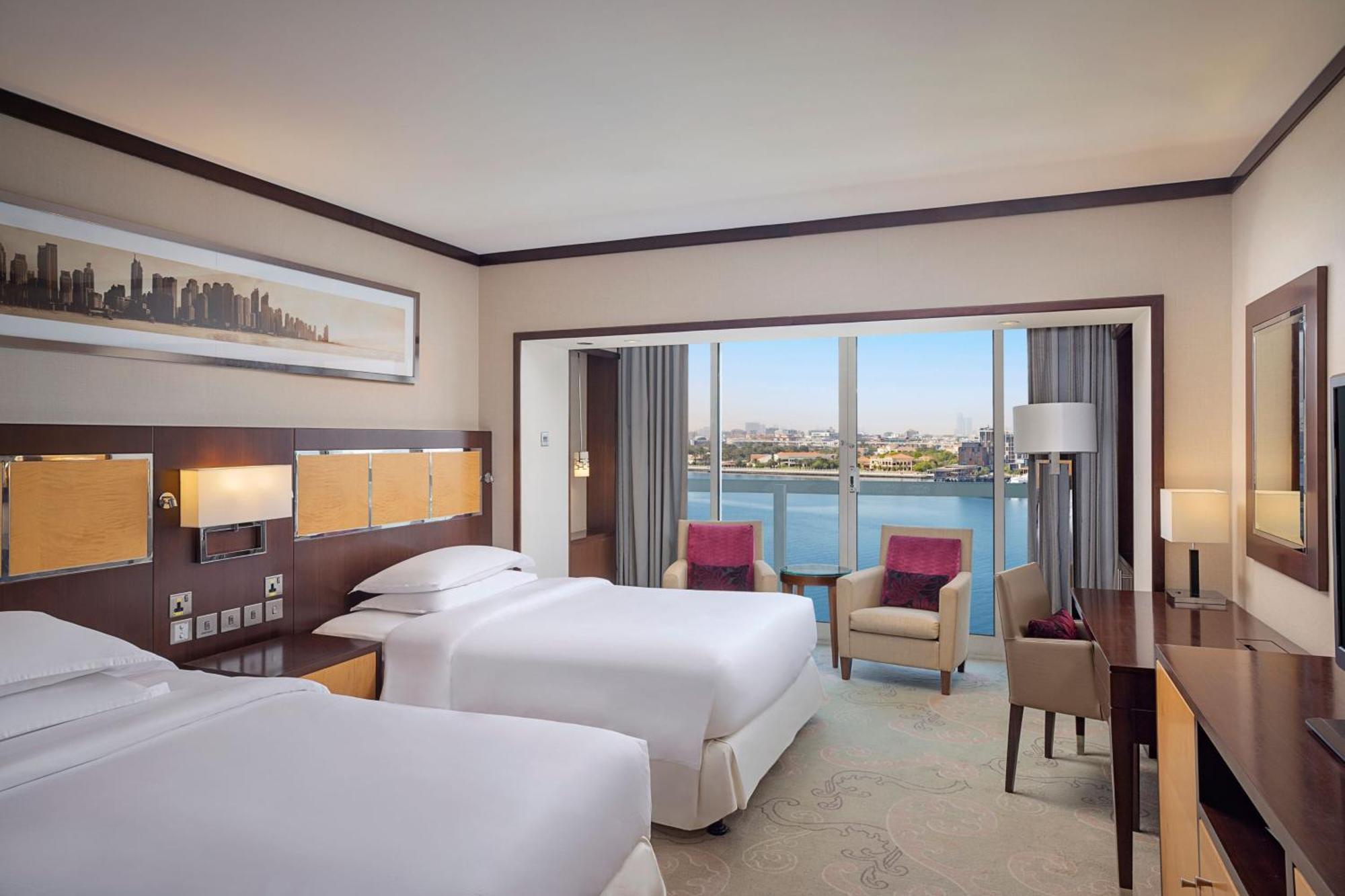 Sheraton Creek & Towers 5* Dubai