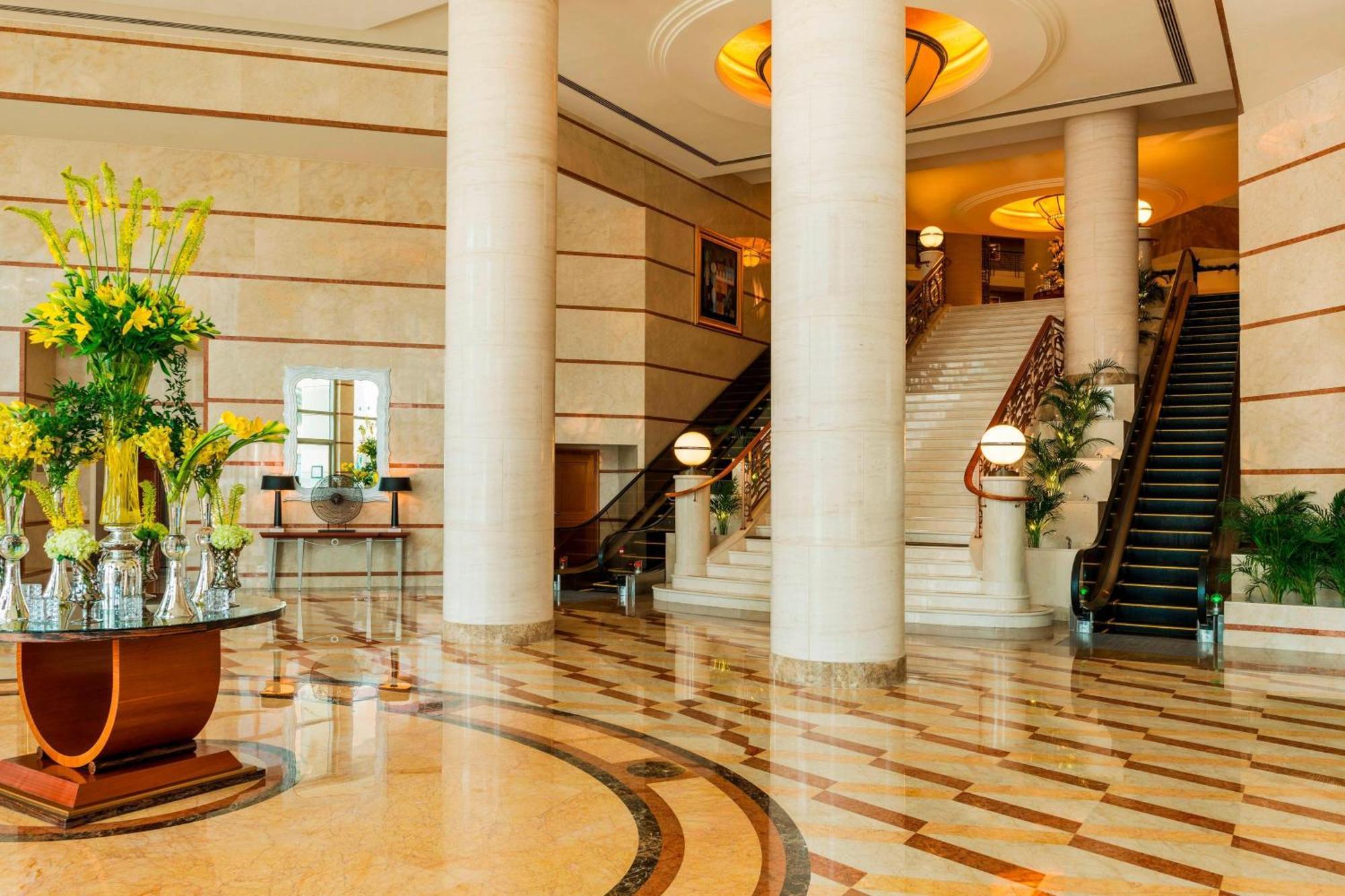 Hotel Sheraton Creek & Towers Dubai