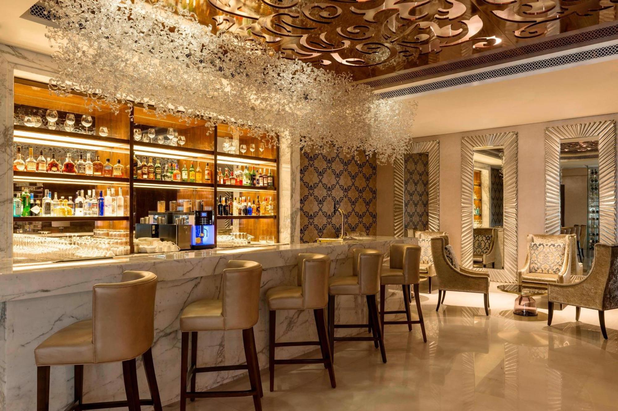 Sheraton Creek & Towers Hotel Dubai