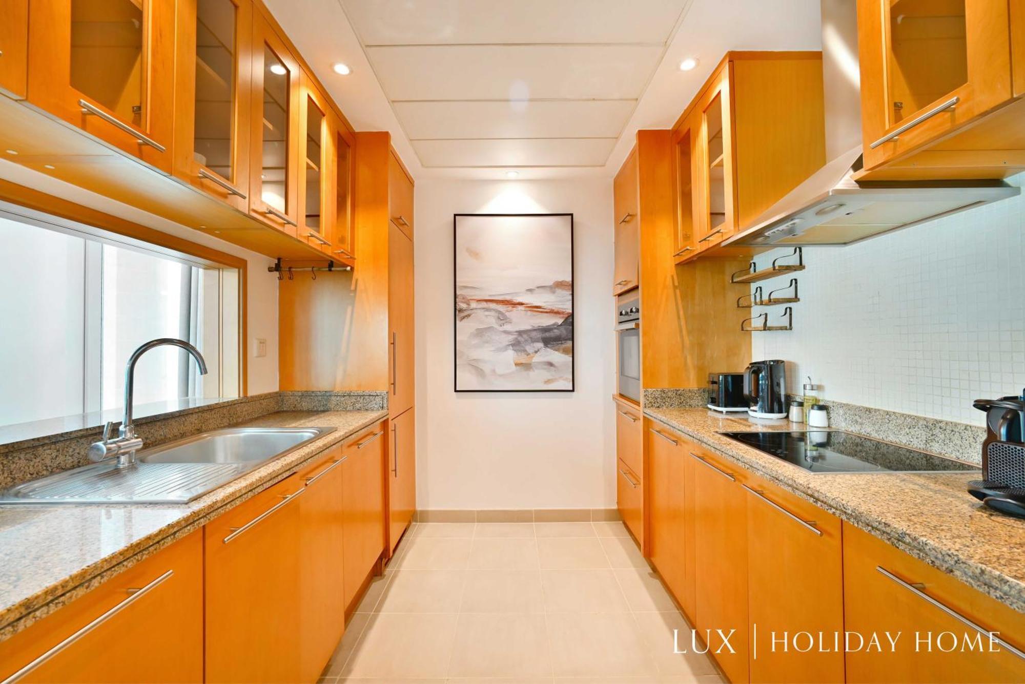 Apartment Lux Marina Promenade 1 Bedroom Prime Location Apt