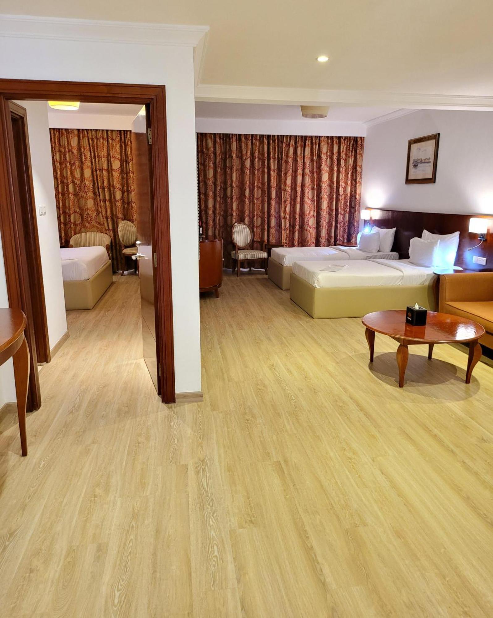 Donatello Hotel