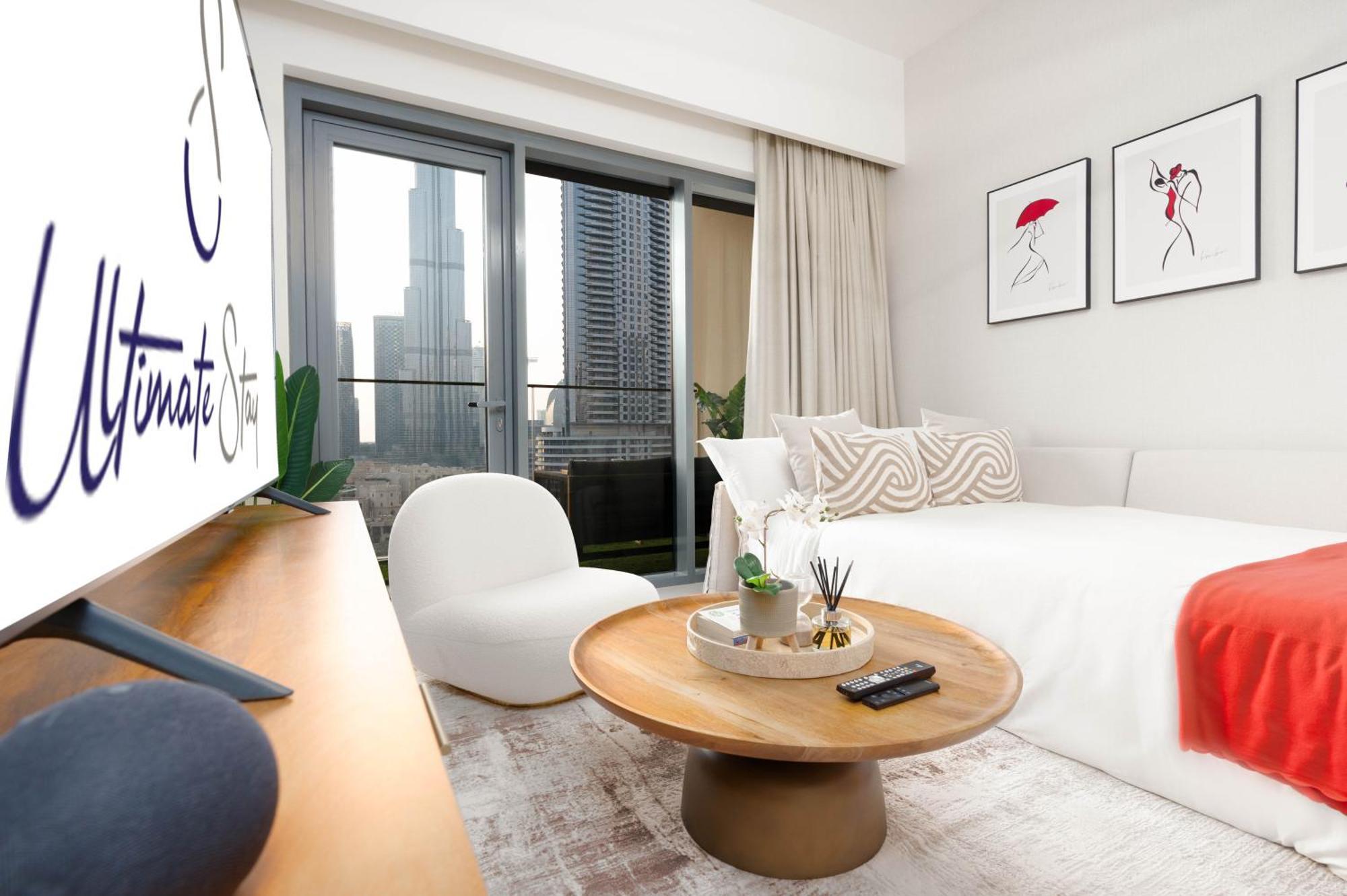 Apartment Ultimate / Amazing Burj Khalifa Views / 5 Min Walk From Mall / 6 People Dubai