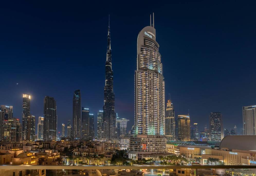 Ultimate / Amazing Burj Khalifa Views / 5 Min Walk From Mall / 6 People * Dubai