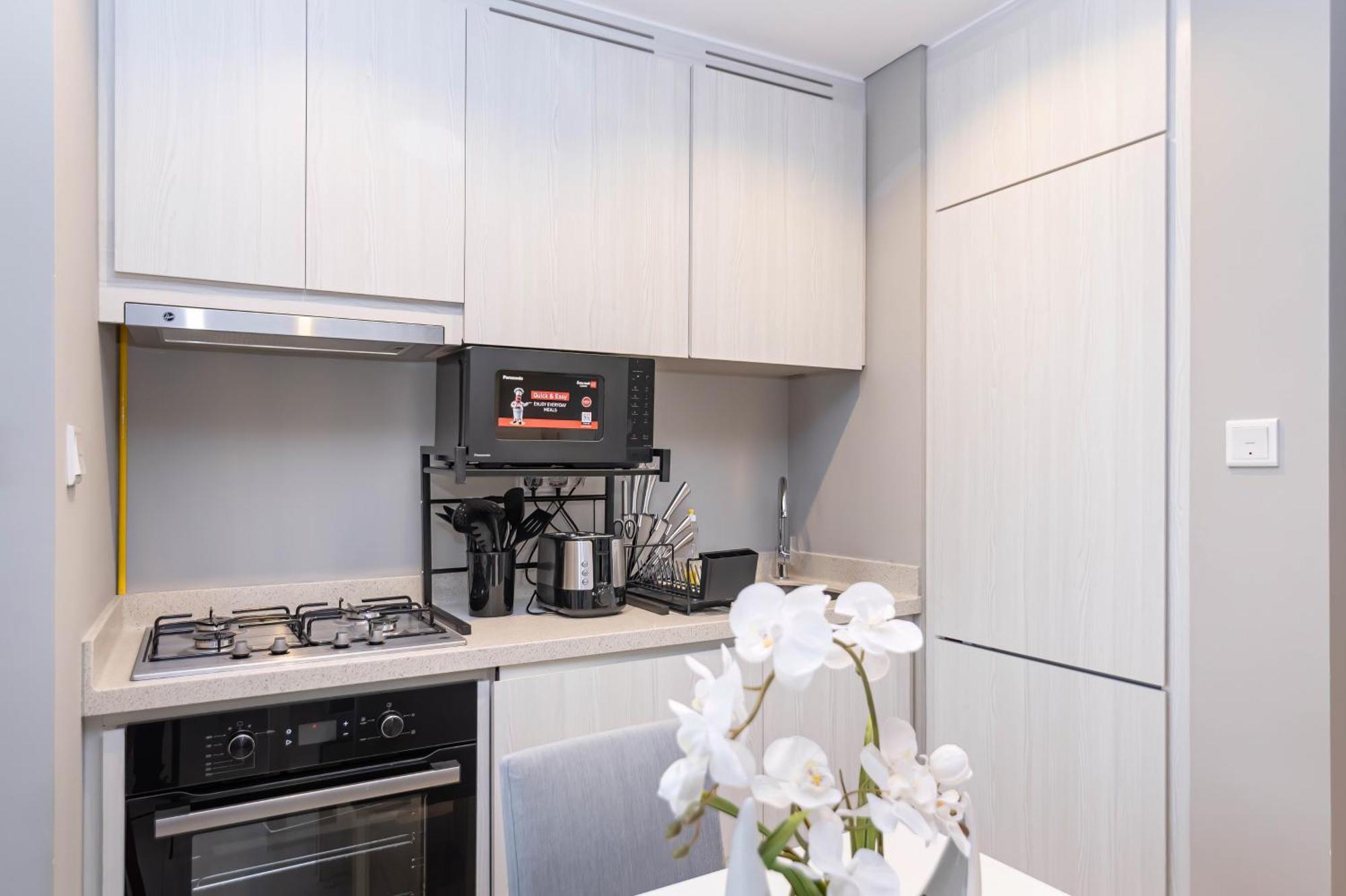 Citihome -1br In Business Bay Close To Shopping Mall
