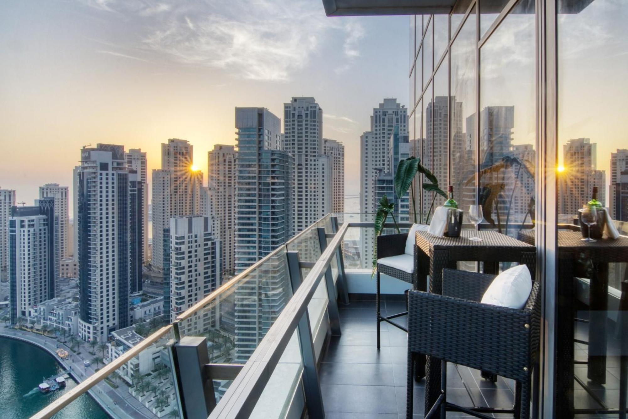 Daire Luxury Penthouse At Marina 180 Marina Views *