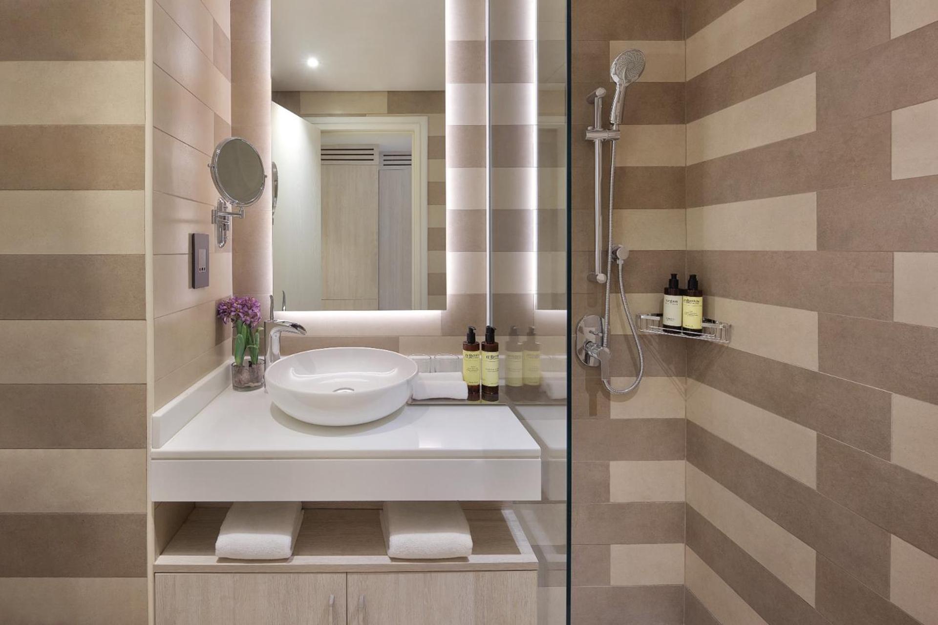 Nh Collection The Palm Otel 4*