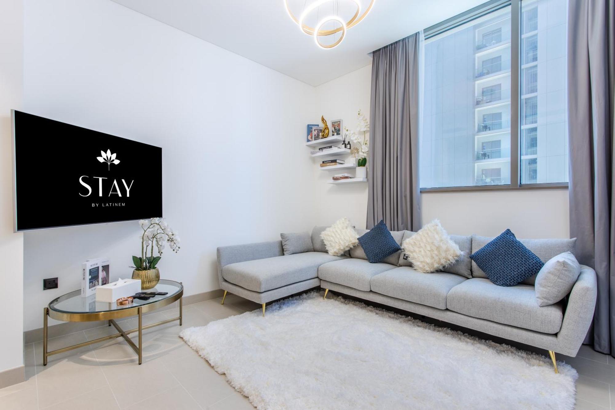 By Latinem Luxury 1br Cv A2711 Near Burj Khalifa Dubai