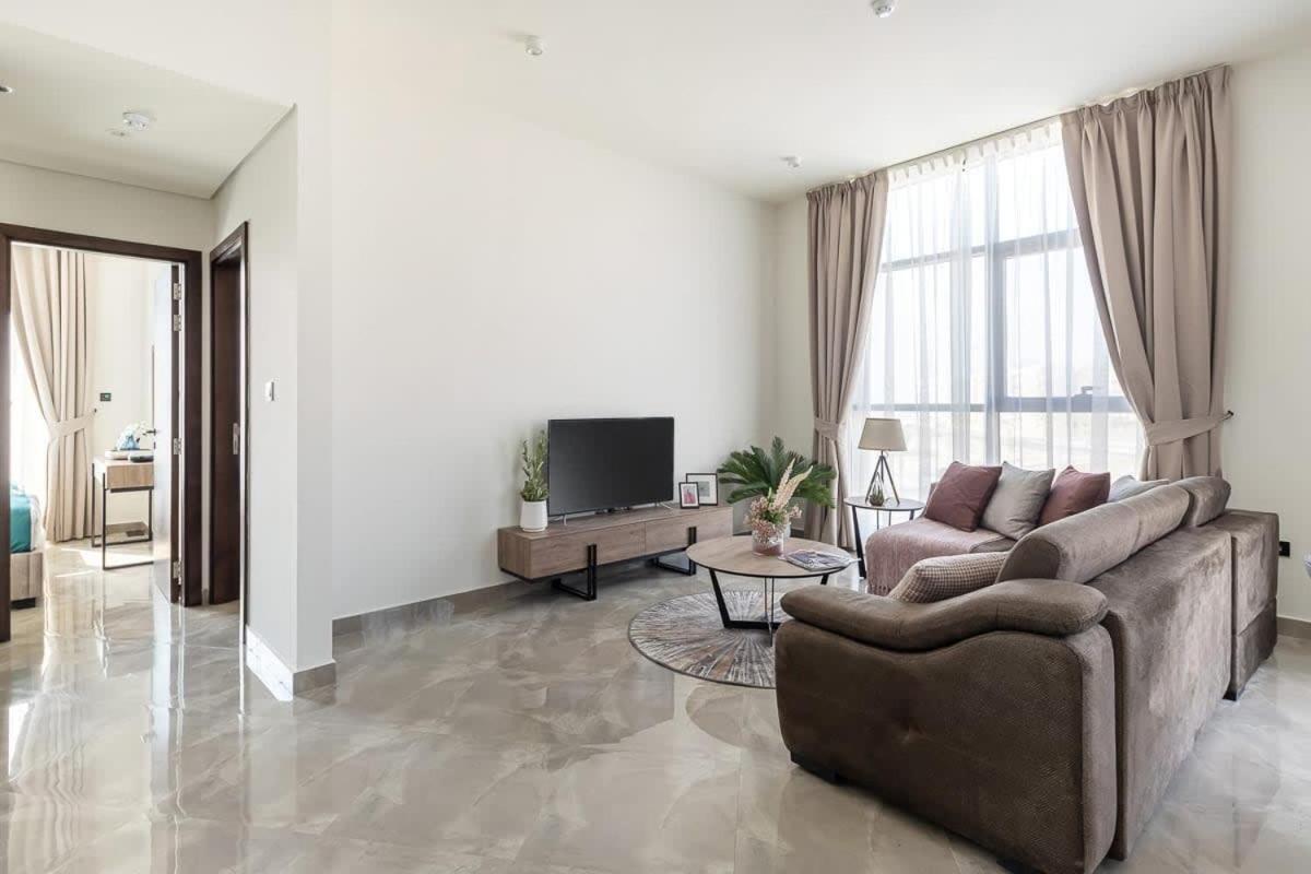 Apartment Frank Porter - Majestique Dubai