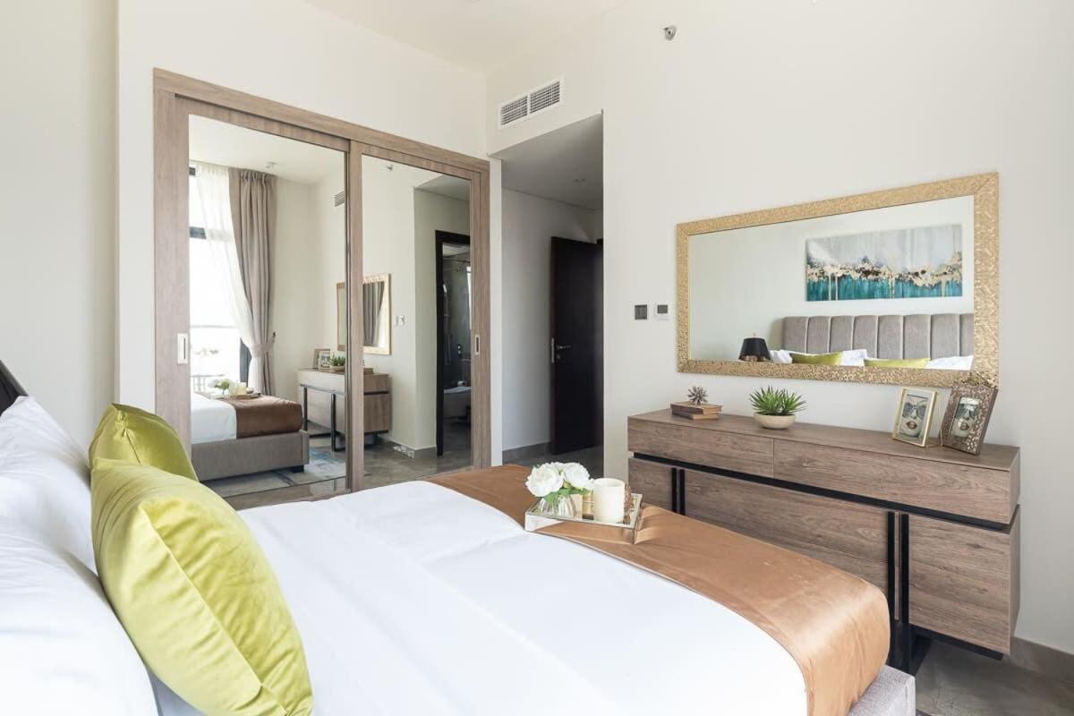 Apartment Frank Porter - Majestique Dubai