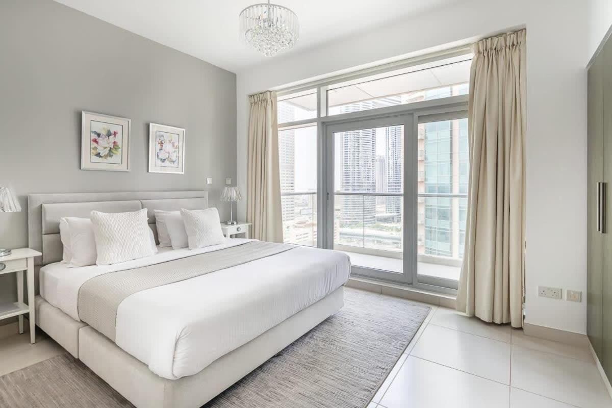 Frank Porter - The Lofts Apartment