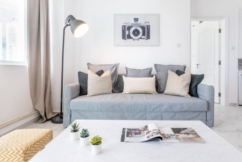 First Class 1br Modern And Spacious Apartamento Dubai