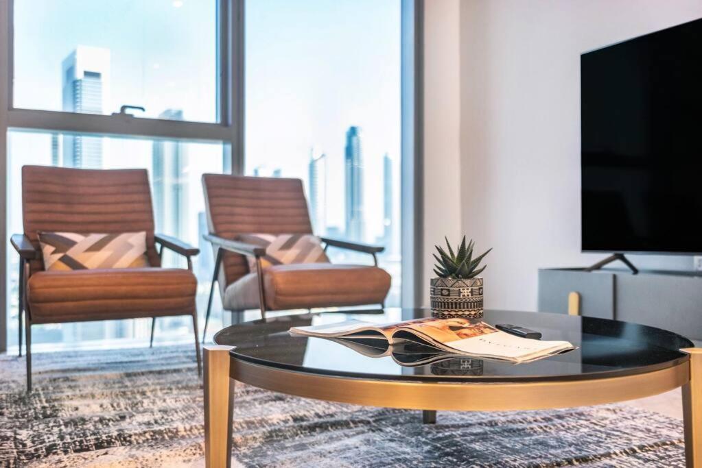 Apartment First Class 2br With Magical Duplex In Park Dubai