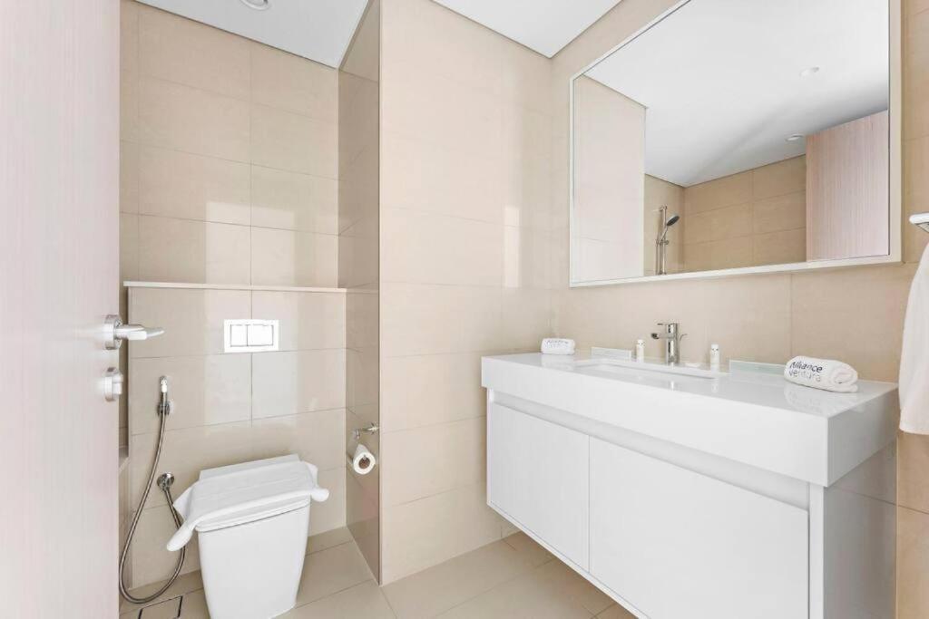 Burj Royale 2 Bed With Burj Khalifa View Dubai