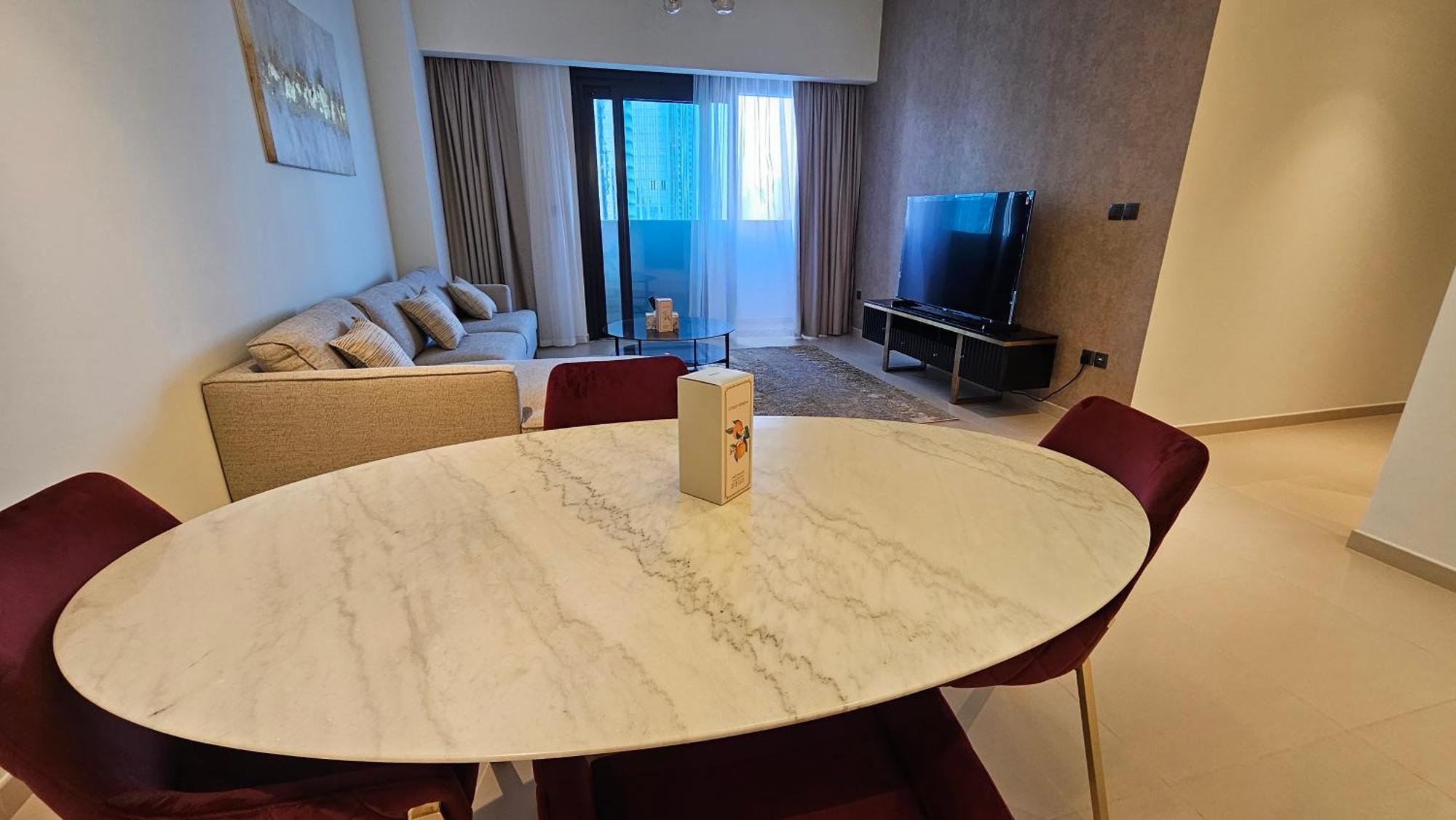 Apartment Mh-act Tower- Burj Khalifa View 3bedrooms-ref4107 Dubai
