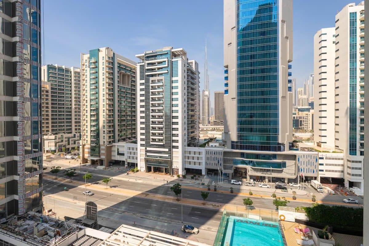 Frank Porter - Bayz Tower By Danube Dubai