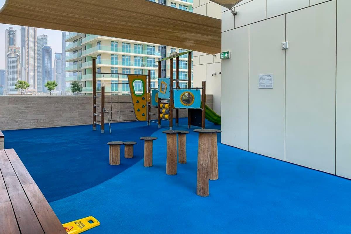 Frank Porter - Vista Tower 2 Apartamento