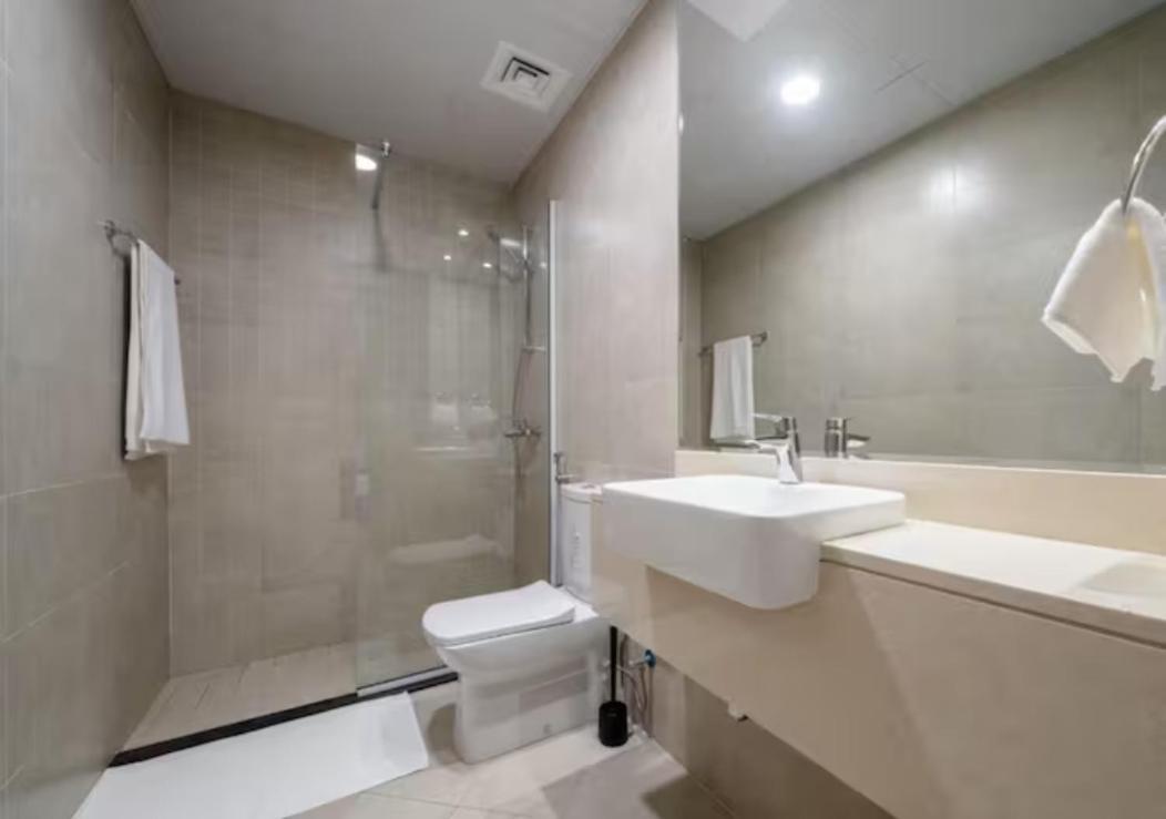 151 Jumeirah Gardens