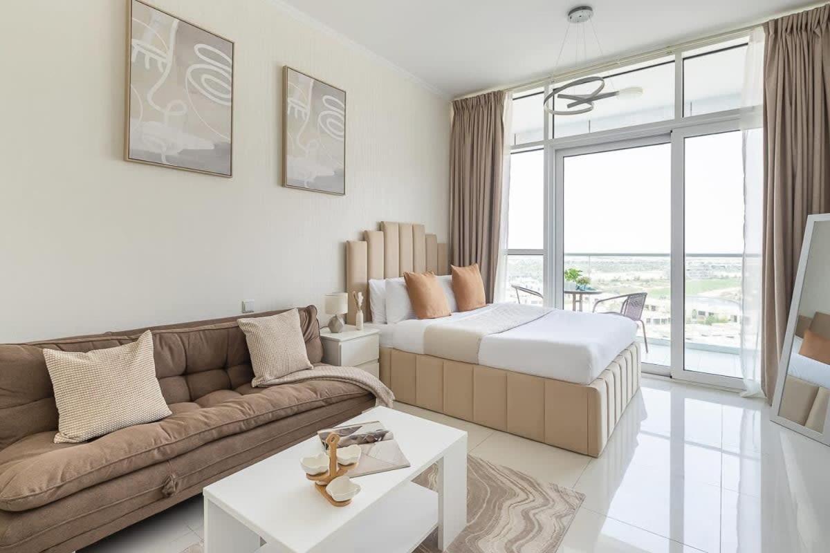 Frank Porter - Carson A Daire Dubai
