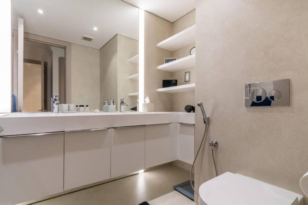 First Class 1br Tranquil Oasis In Old Town Apartment Dubai