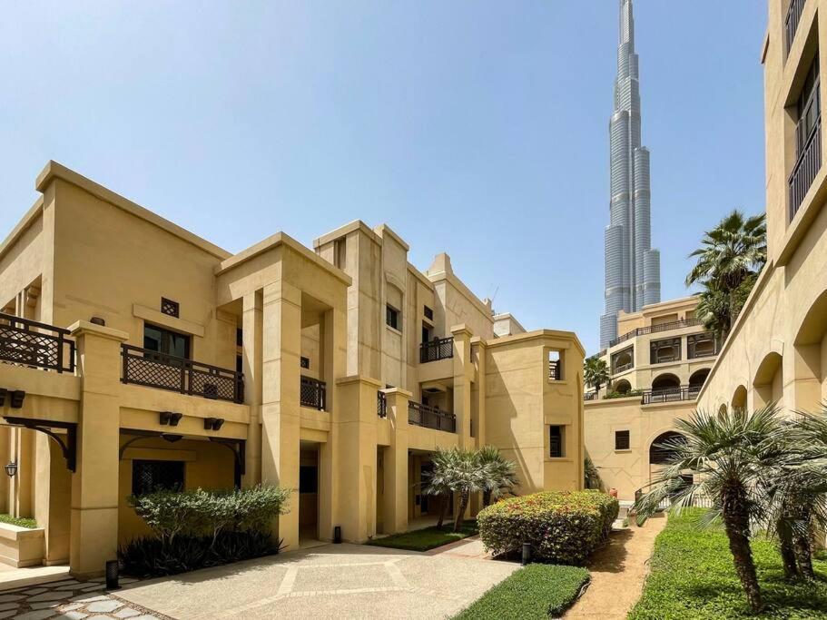First Class 1br Tranquil Oasis In Old Town
