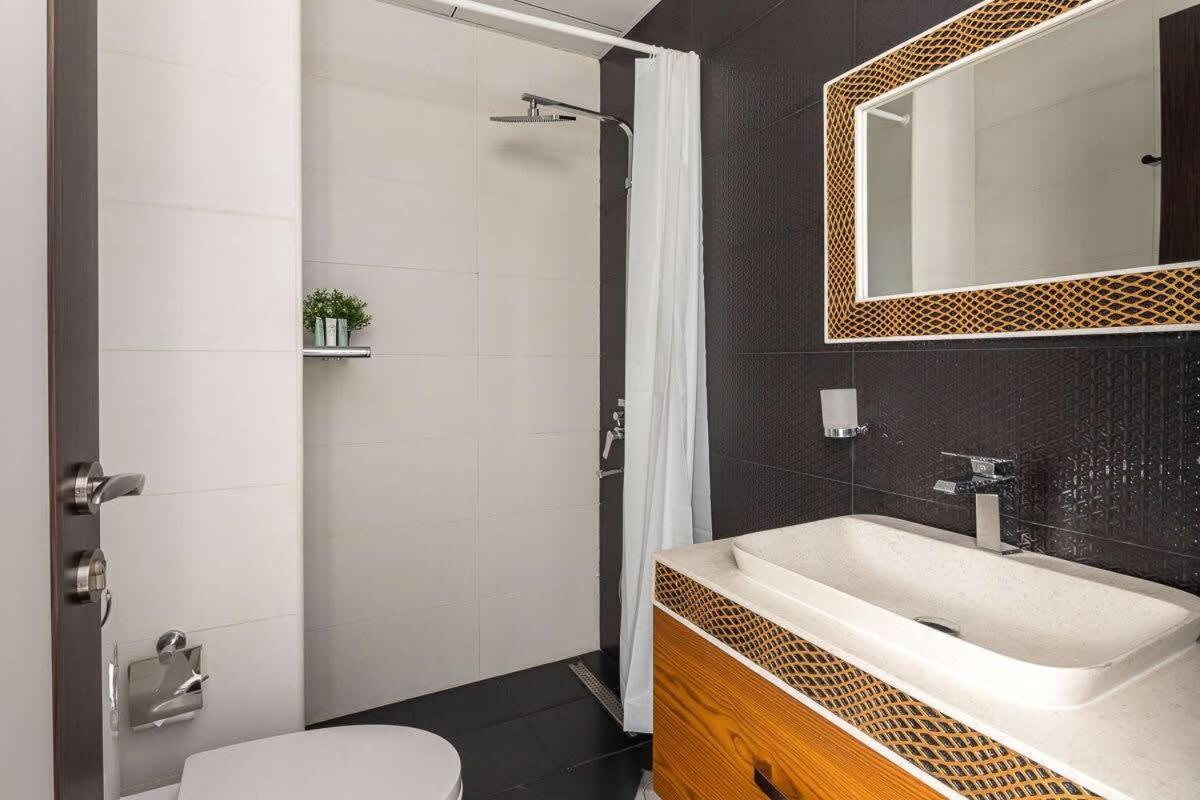 Apartment Frank Porter - Bayz Tower By Danube *