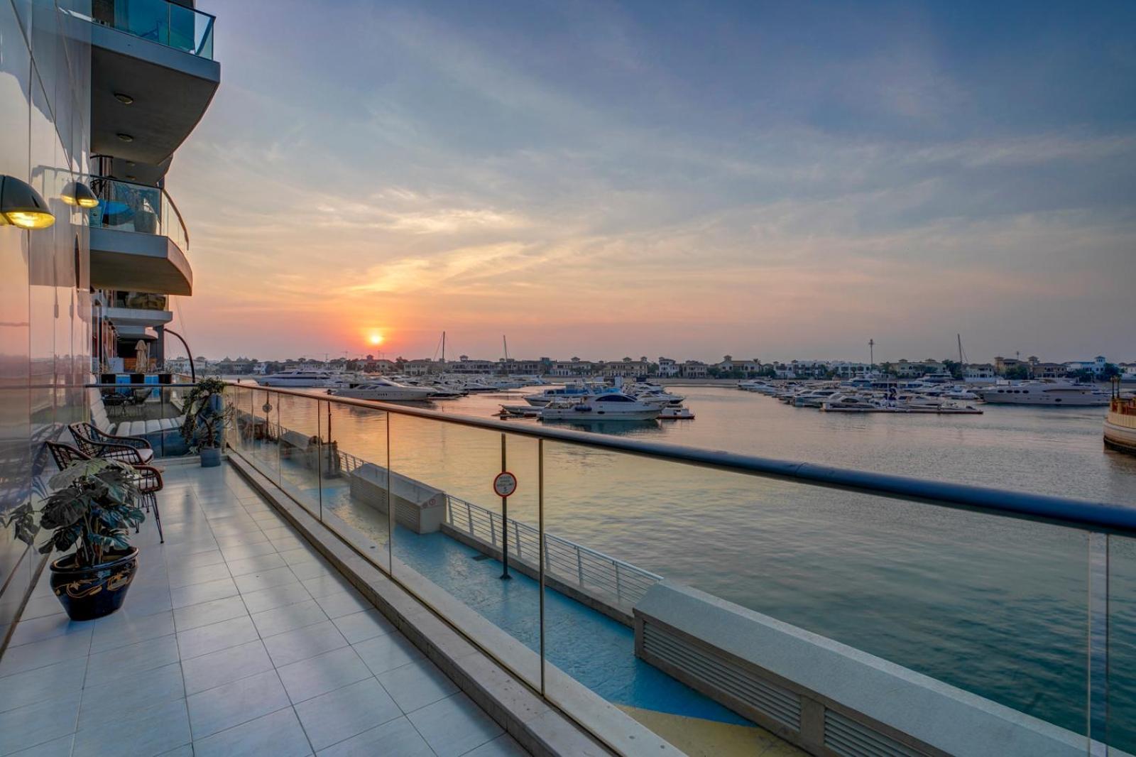 Oceana Atlantic Seaside Apartment Dubai