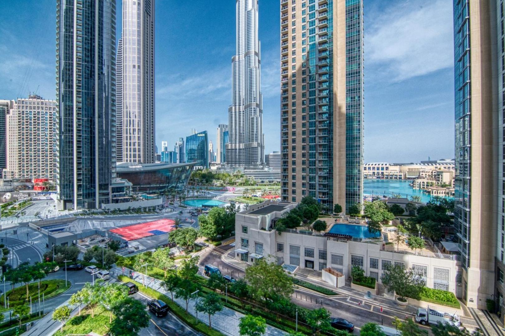 Full Burj Khalifa View - Two Balconies Dubai