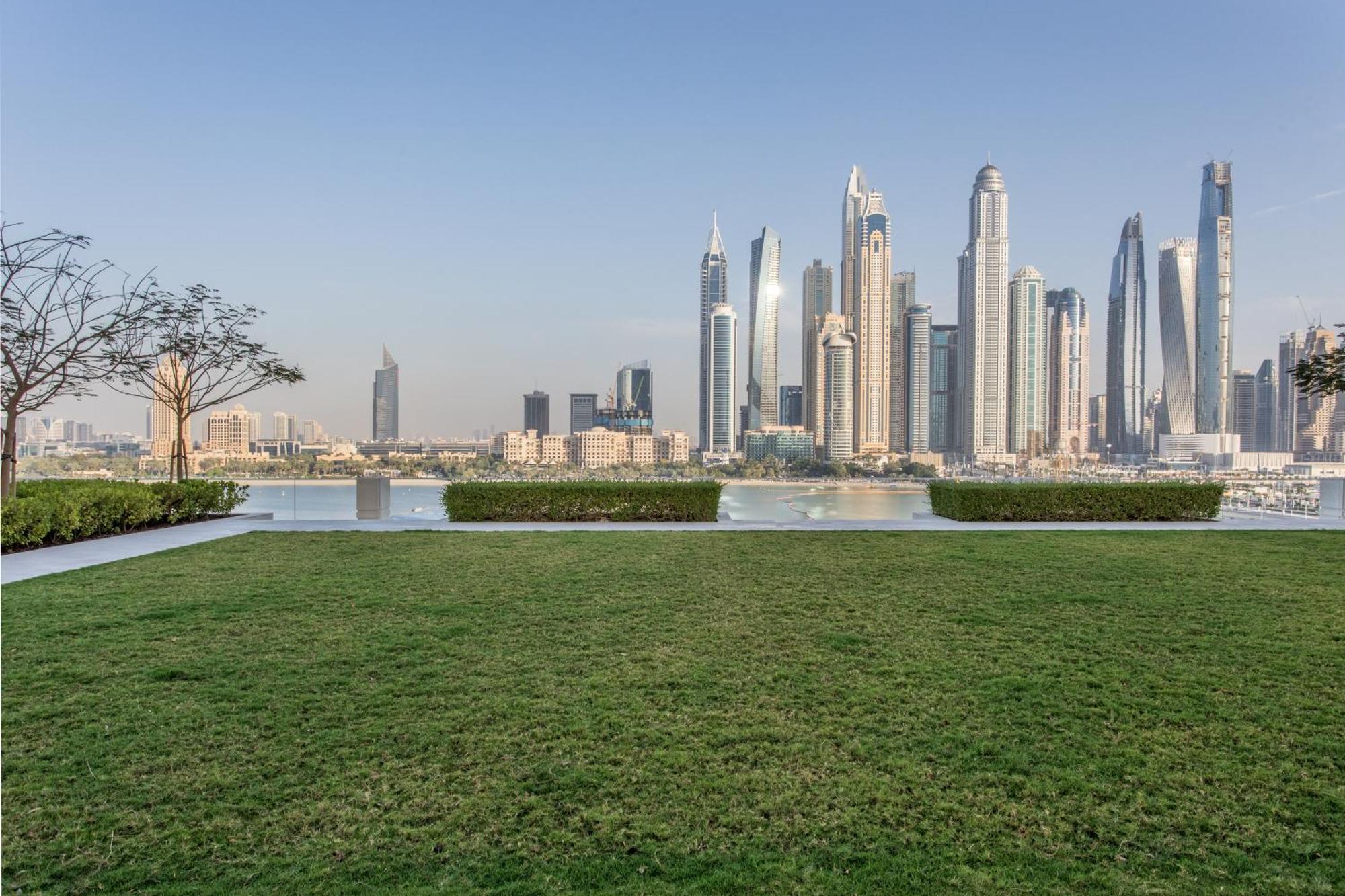 Sky-high 1br Retreatmarina Vistaemaar Beachfront Daire