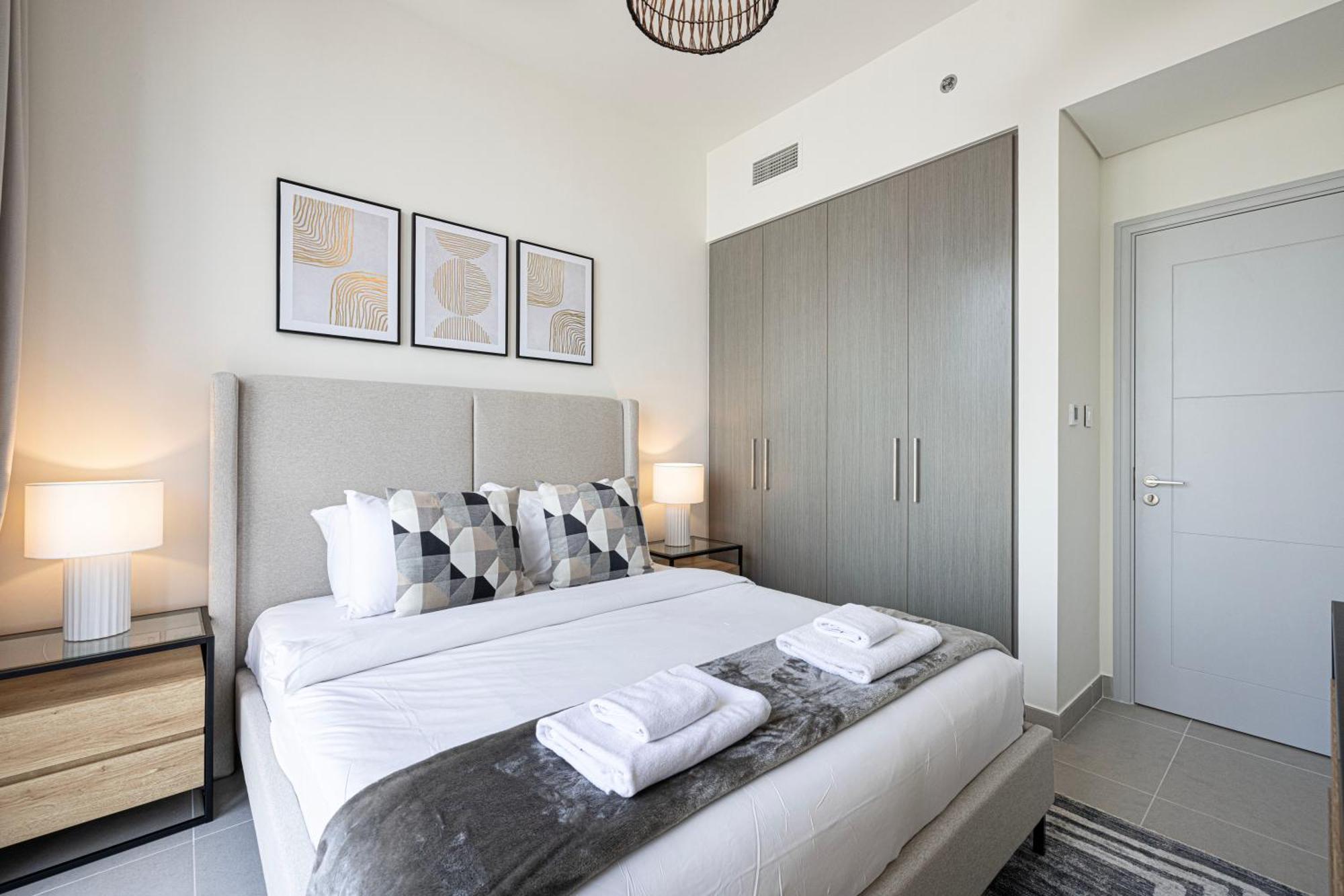 Apartment Tower - New Elite Opera View, Opposite Burj Khalifa And Mall Dubai