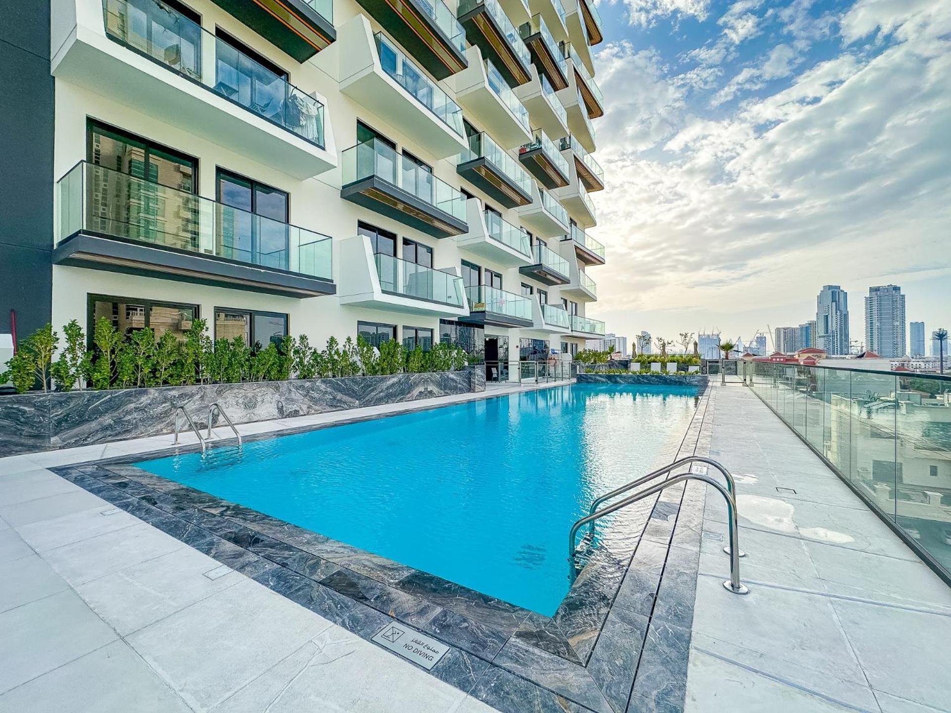 Vayk - Urban Edge 1 Bhk * Dubai