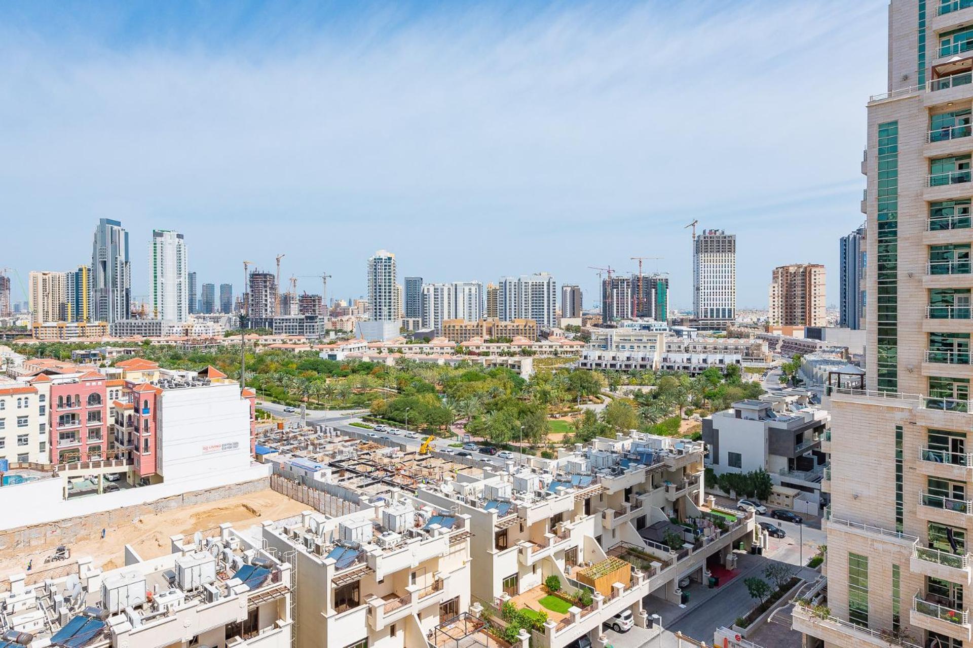 Vayk - Urban Edge 1 Bhk * Dubai