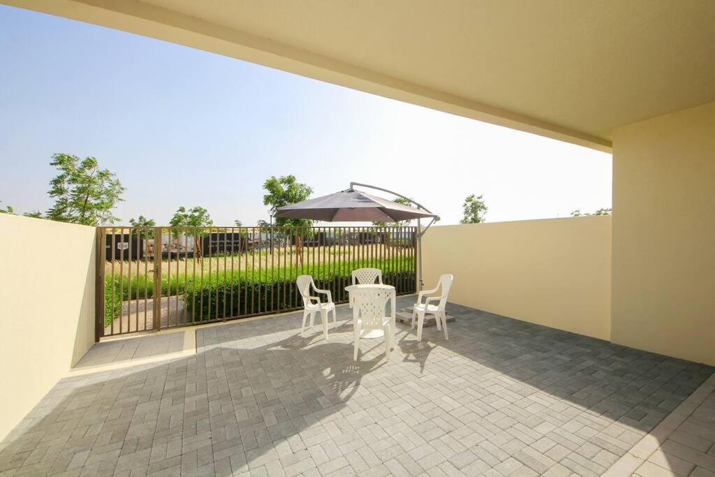 Spacious 3bhk Family Townhouse-emmar South Golf Dubai