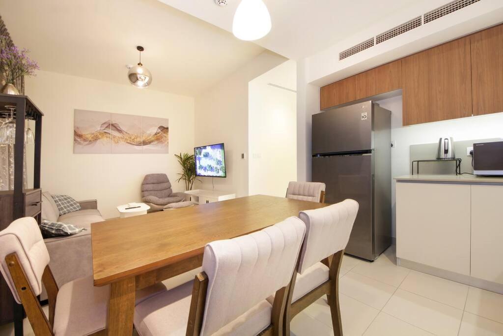 Villa Spacious 3bhk Family Townhouse-emmar South Golf